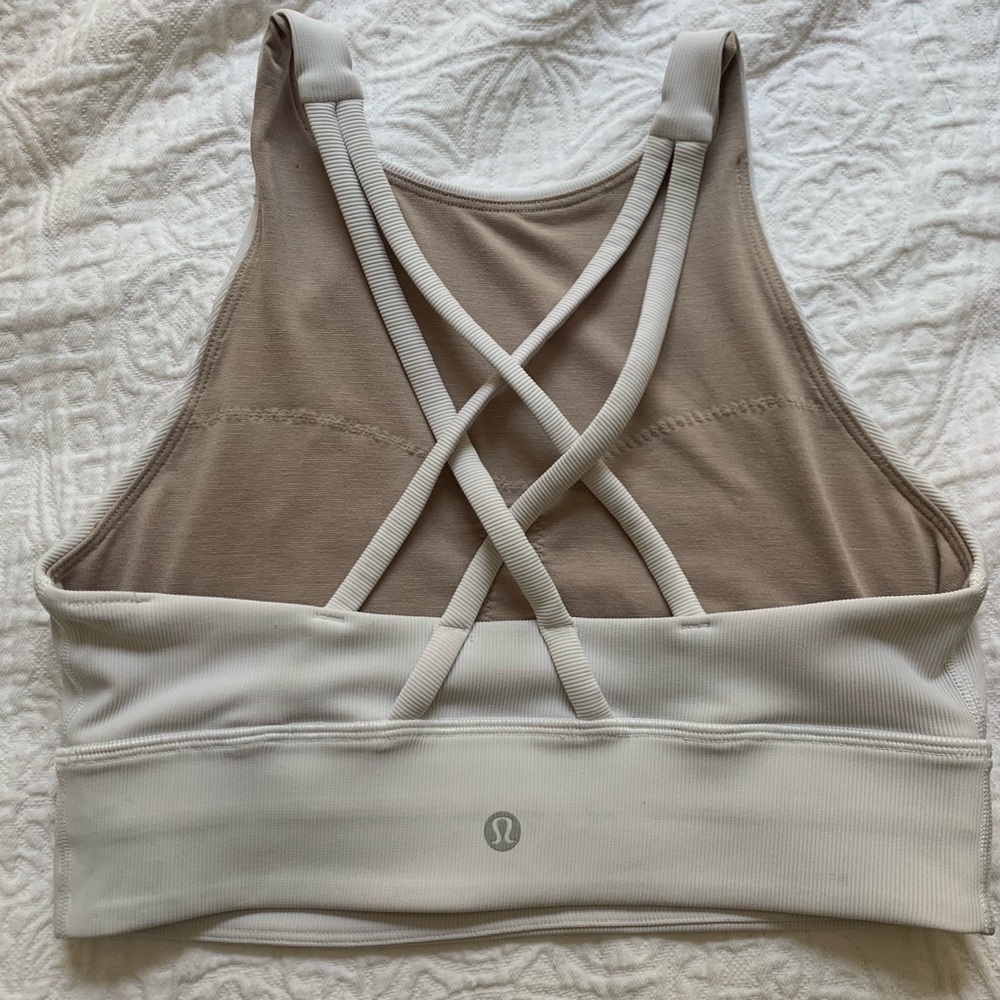 Lululemon sports bra
